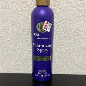 OGX Volumizing Spray with Niacinamide